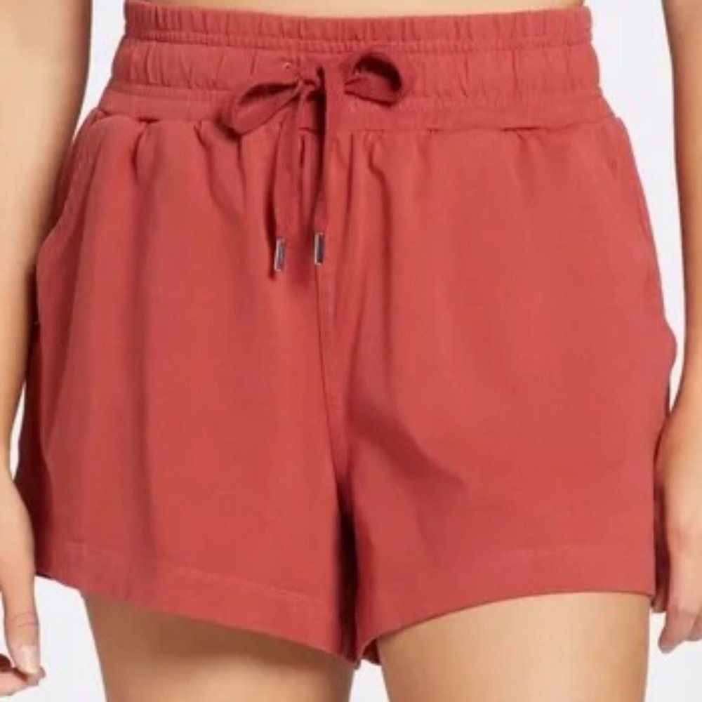 CALIA Women's Journey Collection Weekend Short XXL, NWT